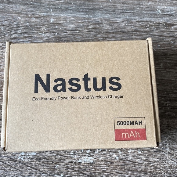 Paramount Phone Charger - Picture 7 of 7